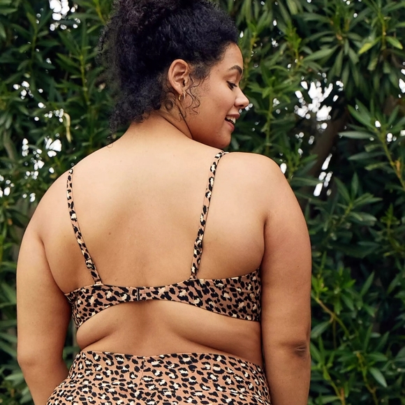 NWOT AERIE Leopard Scoop Bikini Top - Picture 4 of 4
